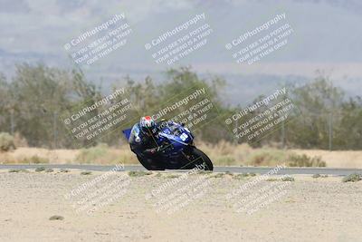 media/Oct-02-2025-Racers Edge (Thu) [[2c91cb6ab3]]/2-A Group/Session 3-Turn 7 (1130am)/